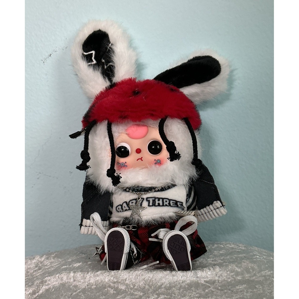 Baby Three Santa SDCC Exclusive Baby three Street Hype New Opened Box UCC